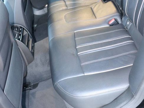 Used 2019 BMW 530i w/ Convenience Package image 56