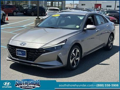 Certified 2023 Hyundai Elantra SEL w/ Convenience Package