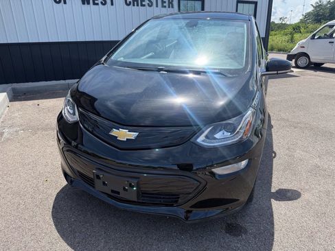Used 2020 Chevrolet Bolt LT FWD image 2
