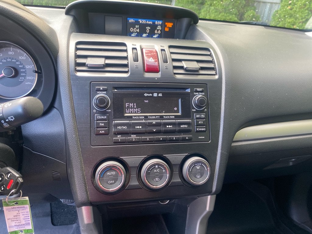 Used 2014 Subaru Forester 2.5i Limited AWD/4WD image 15