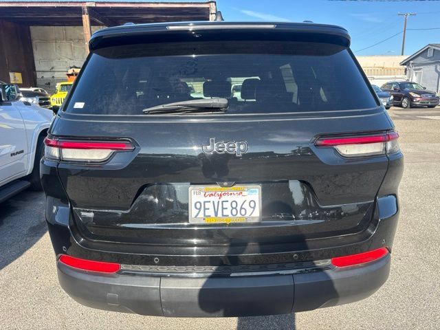 Used 2023 Jeep Grand Cherokee L Laredo RWD image 6