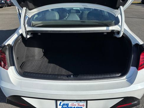 Used 2021 Hyundai Sonata SEL Plus w/ Tech Package image 9