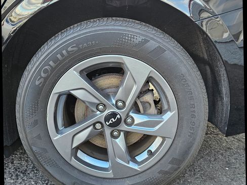 Used 2022 Kia K5 LXS image 34