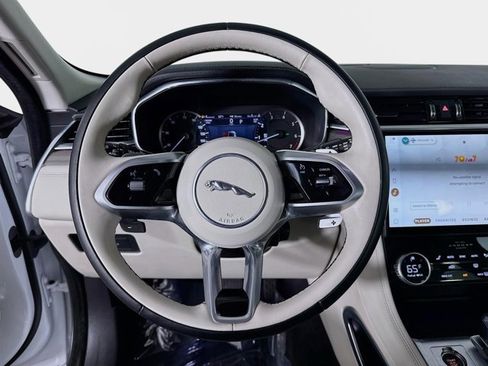 Used 2023 Jaguar F-PACE S image 12