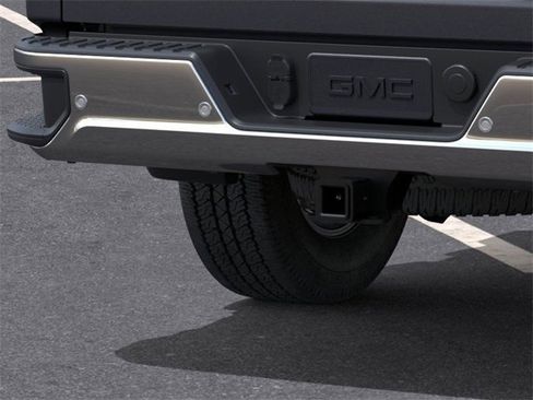 New 2026 GMC Sierra 2500 SLE image 14