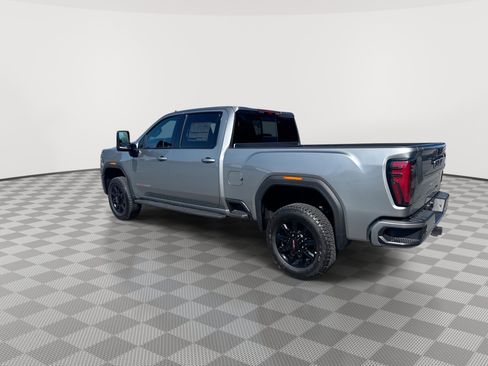 New 2026 GMC Sierra 2500 AT4 w/ AT4 Premium Plus Package AWD/4WD image 6