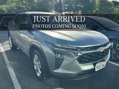 Used 2024 Chevrolet Trax LS w/ Driver Confidence Package