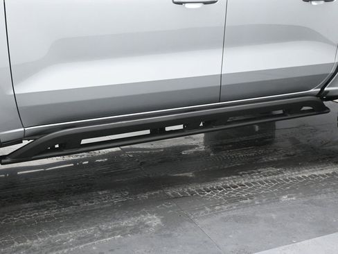 Used 2024 Chevrolet Colorado ZR2 w/ Technology Package image 24