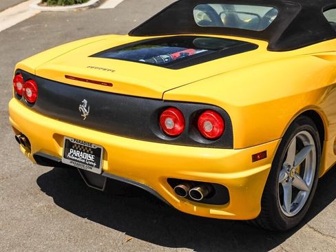 Used 2001 Ferrari 360 Spider RWD image 16