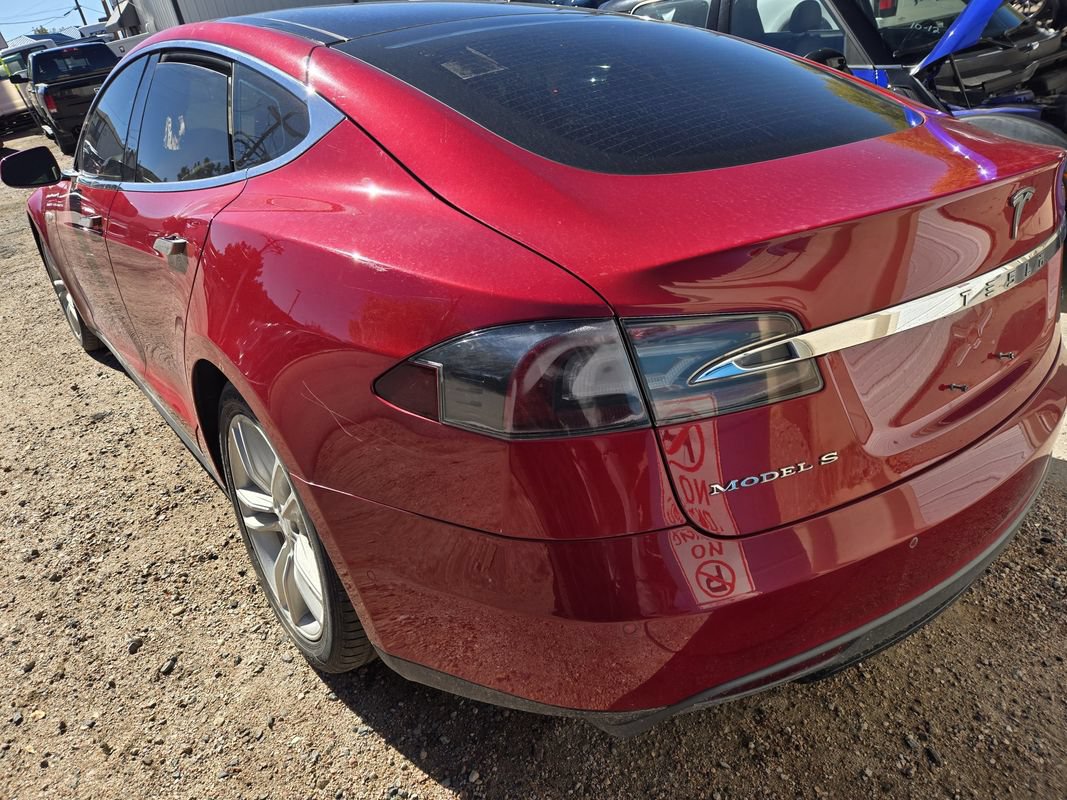 Used 2015 Tesla Model S 85D AWD/4WD image 13