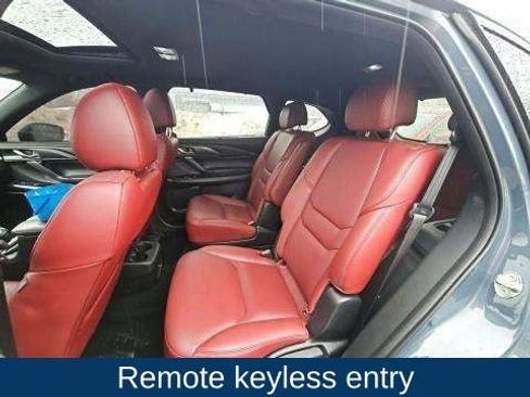 Used 2023 MAZDA CX-9 Carbon Edition image 12