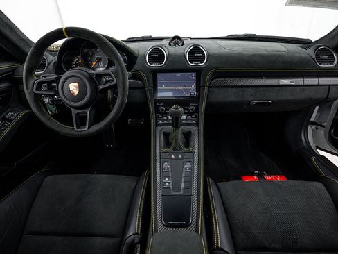 Certified 2024 Porsche 718 Cayman GT4 RS image 14