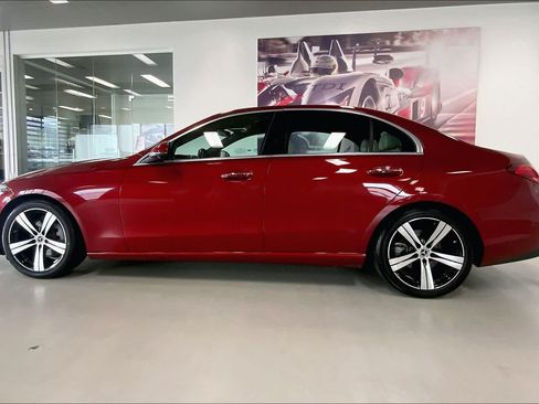 Used 2022 Mercedes-Benz C 300 4MATIC Sedan w/ Pinnacle Trim Package image 3