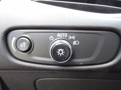 Used 2023 Chevrolet Malibu LT w/ Driver Confidence Package FWD image 16