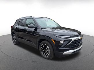 Used 2025 Chevrolet TrailBlazer LT video 1
