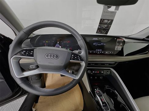 New 2025 Audi Q5 Premium Plus image 24
