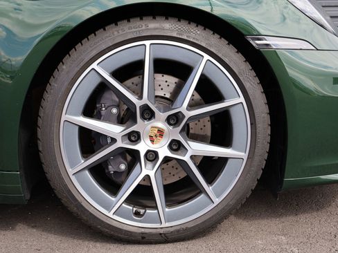 Certified 2026 Porsche 911 Carrera T image 28