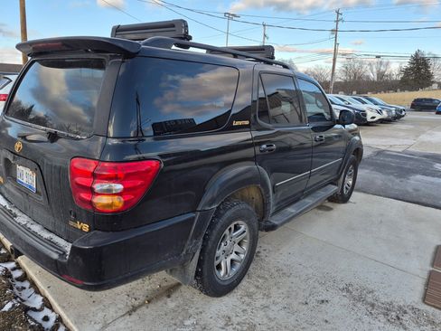 Used 2004 Toyota Sequoia Limited image 4