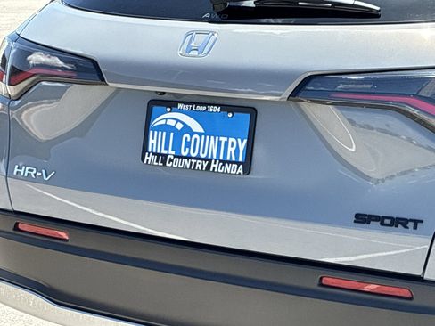 Certified 2025 Honda HR-V Sport image 13