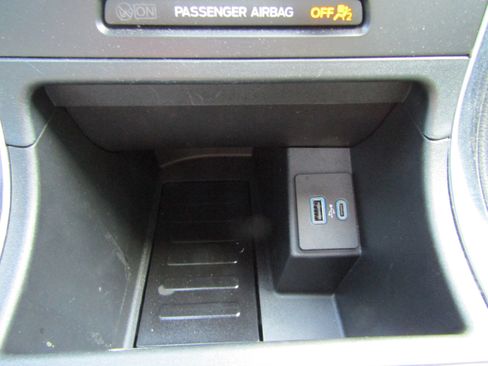 Certified 2022 Ford Edge ST w/ Equipment Group 401A image 35