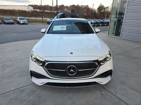 New 2026 Mercedes-Benz E 350 4MATIC Sedan image 10