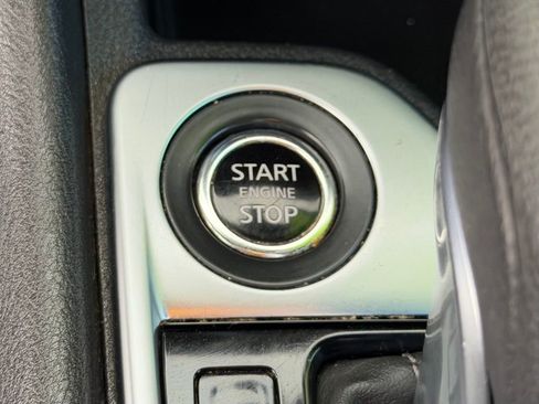 Used 2024 Nissan Sentra SV image 22