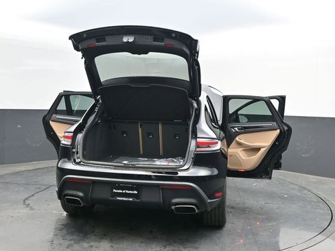 New 2025 Porsche Macan image 48