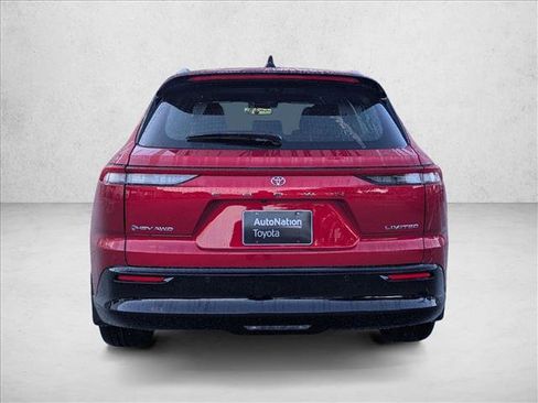 New 2025 Toyota Crown Signia image 8