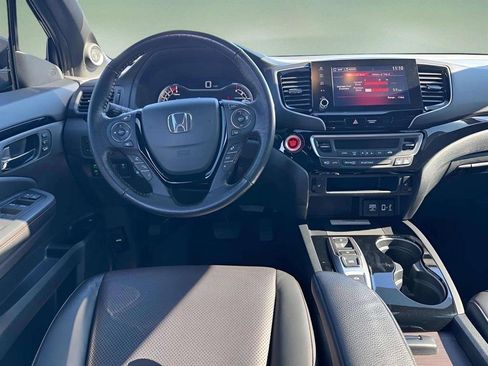 Used 2023 Honda Ridgeline Black Edition image 12