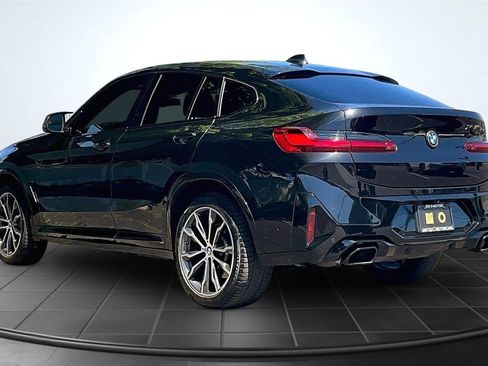 Used 2022 BMW X4 xDrive30i w/ Dynamic Handling Package AWD/4WD image 4