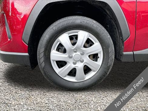 Used 2020 Toyota RAV4 LE w/ All Weather Liner Package AWD/4WD image 7