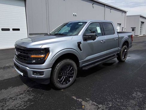 New 2025 Ford F150 XLT w/ Equipment Group 302A MID image 4