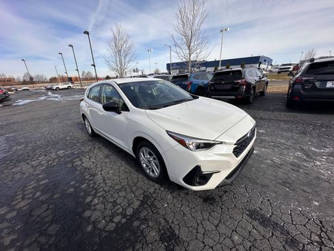 Certified 2024 Subaru Impreza 2.0i image 1