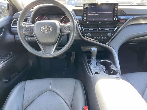 Used 2023 Toyota Camry XSE image 9