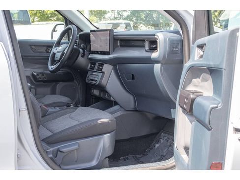 Used 2025 Ford Maverick XLT w/ XLT Luxury Package AWD/4WD image 10