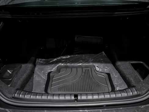 Used 2022 BMW M550i xDrive w/ Premium Package image 13