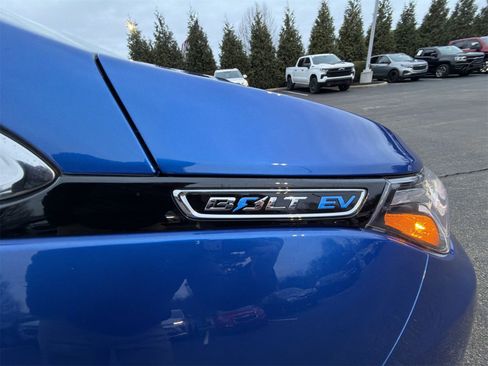 Used 2020 Chevrolet Bolt LT image 26