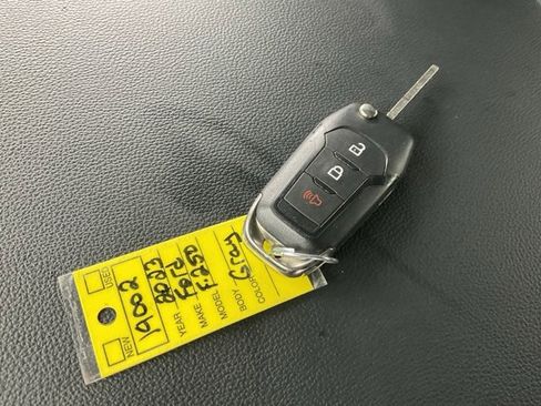 Used 2023 Ford F250 XLT w/ Snow Plow Prep Package image 30