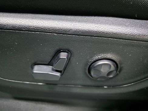 Used 2020 RAM 1500 Big Horn image 17