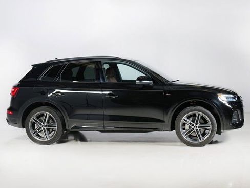 Certified 2023 Audi Q5 e Premium Plus w/ Premium Plus Package image 30