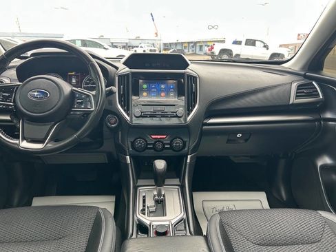 Used 2022 Subaru Forester Premium image 13