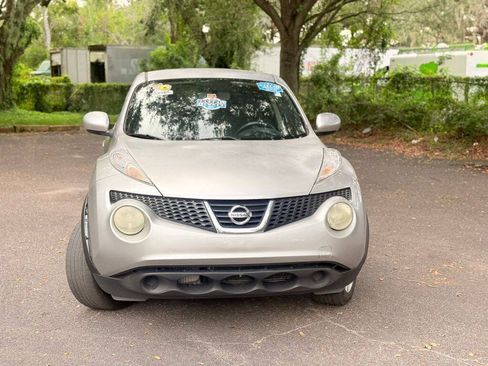 Used 2012 Nissan Juke S FWD image 2