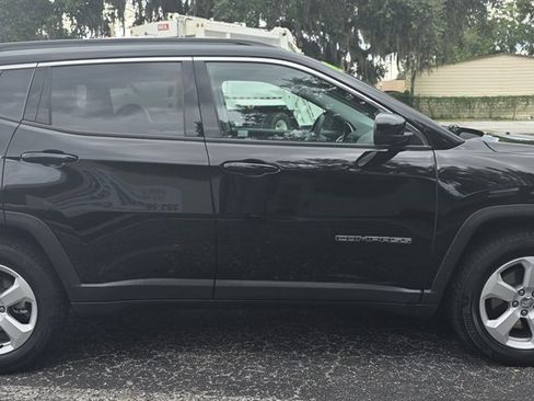 Used 2018 Jeep Compass Latitude image 8