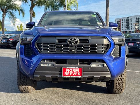 New 2025 Toyota Tacoma TRD Off-Road image 5