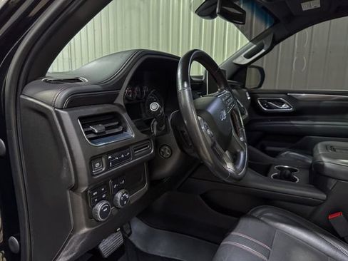 Used 2021 Chevrolet Tahoe RST w/ Luxury Package AWD/4WD image 12