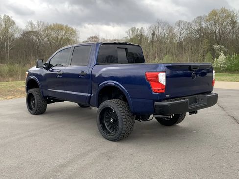 Used 2019 Nissan Titan PRO-4X w/ Pro-4x Utility Package image 5