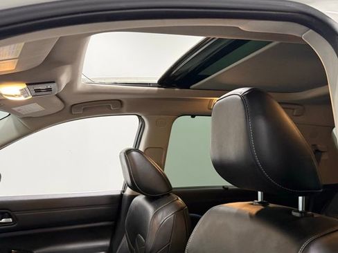 Used 2022 Nissan Pathfinder Platinum w/ Cargo Package image 35