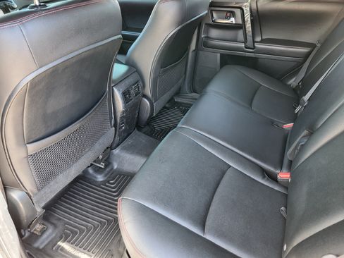 Used 2015 Toyota 4Runner Trail Premium AWD/4WD image 22