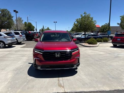 Certified 2025 Honda Pilot EX-L image 3
