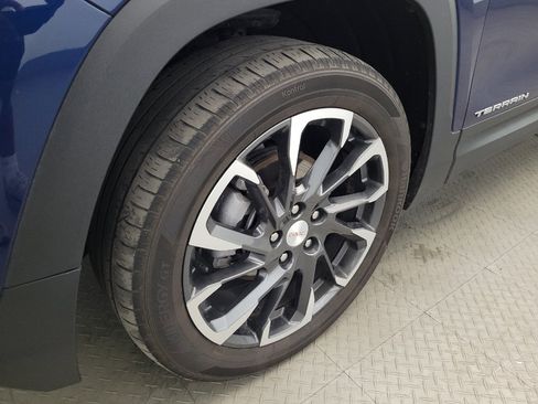 Used 2023 GMC Terrain SLT w/ Tech Package AWD/4WD image 31